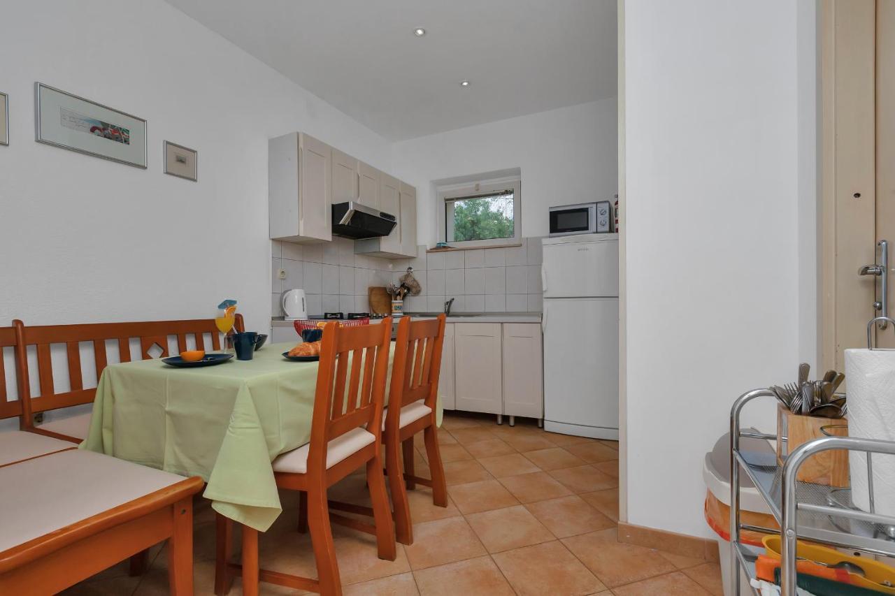 Beach Apartments Makarska Eksteriør billede